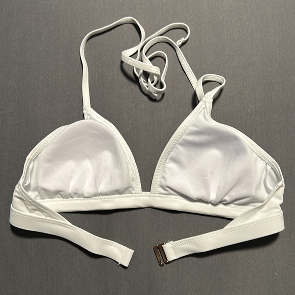 Woman’s 2 piece bathing suit - Picture 6 of 6